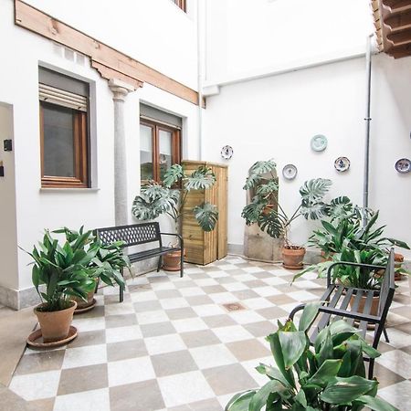 Апартаменты Tuguest Plaza De Gracia Гранада Экстерьер фото