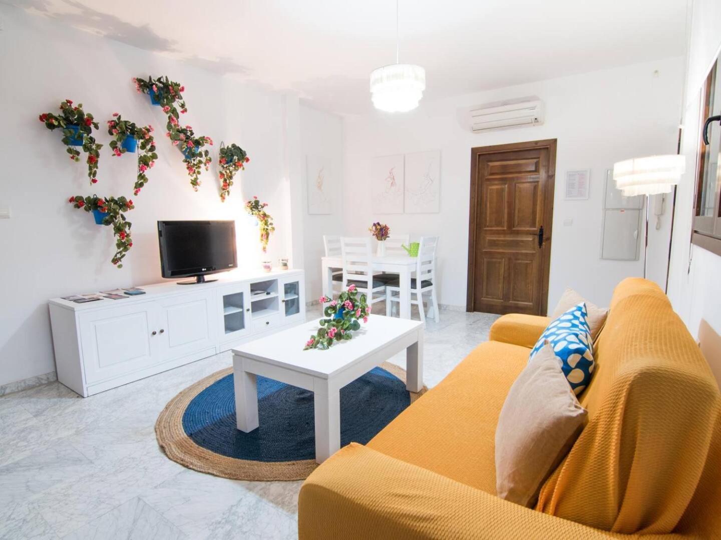 Апартаменты Tuguest Plaza De Gracia Гранада Экстерьер фото